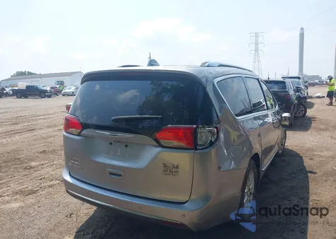 2020 Chrysler Pacifica Touring L z USA, uszkodzony, nr VIN 2C4RC1BG4LR115323